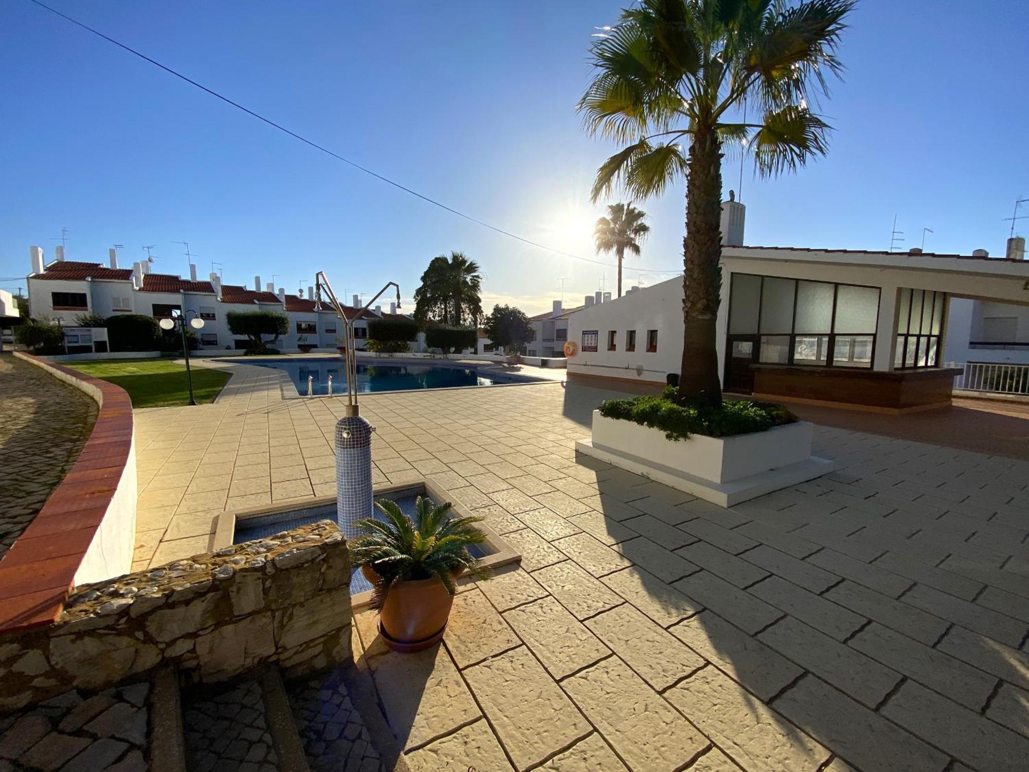Albufeira Harmony With Pool By Homing Apartment Bagian luar foto